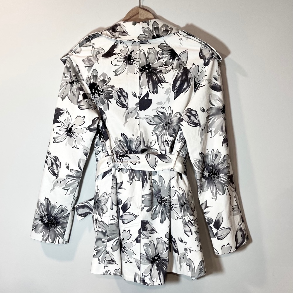Belted Bernardo coat - Picture 2 of 7